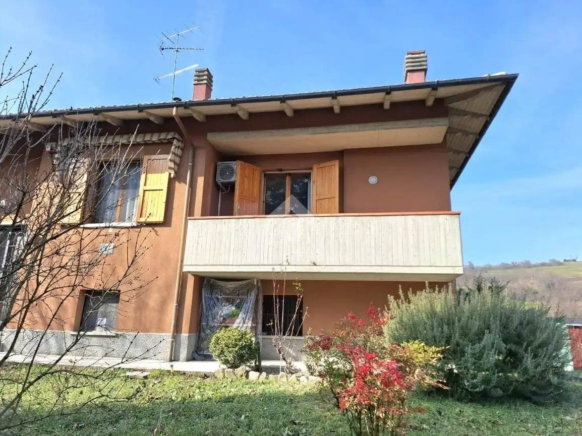 Villa in vendita a Valsamoggia