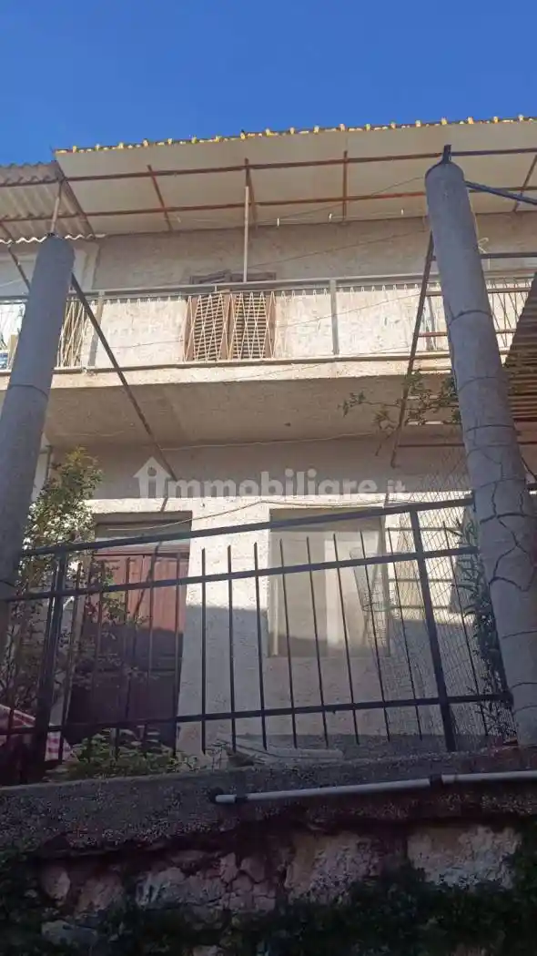 Terratetto unifamiliare piazza San Rocco, Centro, Villa Santa Lucia - foto 2