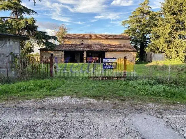 Rustico - Casale in vendita a Cesena