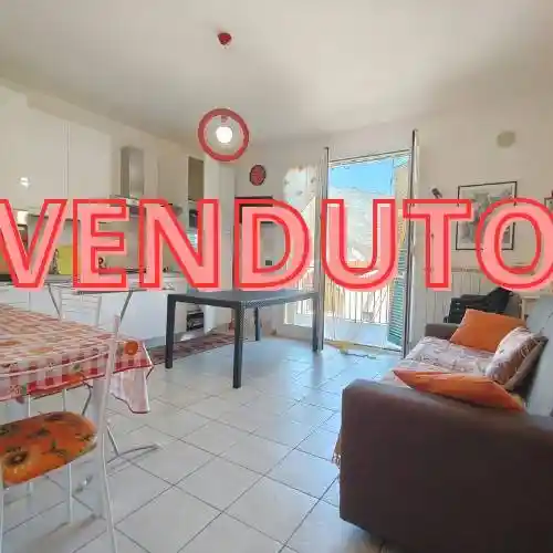 Appartamento in vendita a Toirano