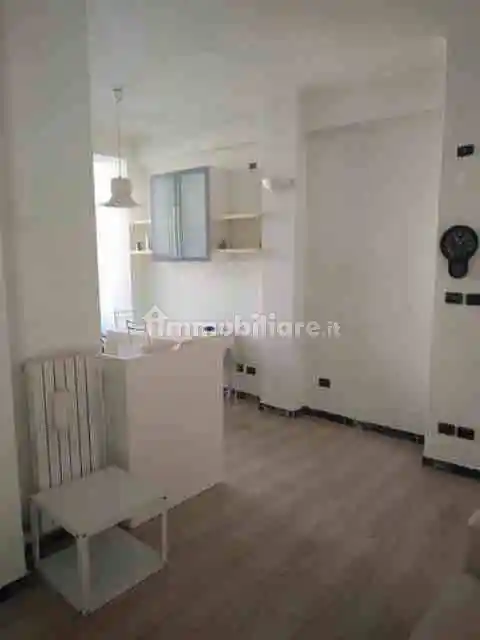 Appartamento in affitto a Ancona