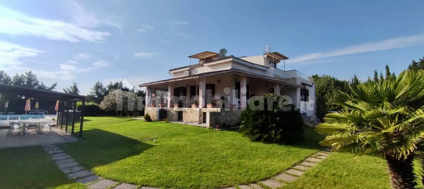 Villa in vendita a Olmedo