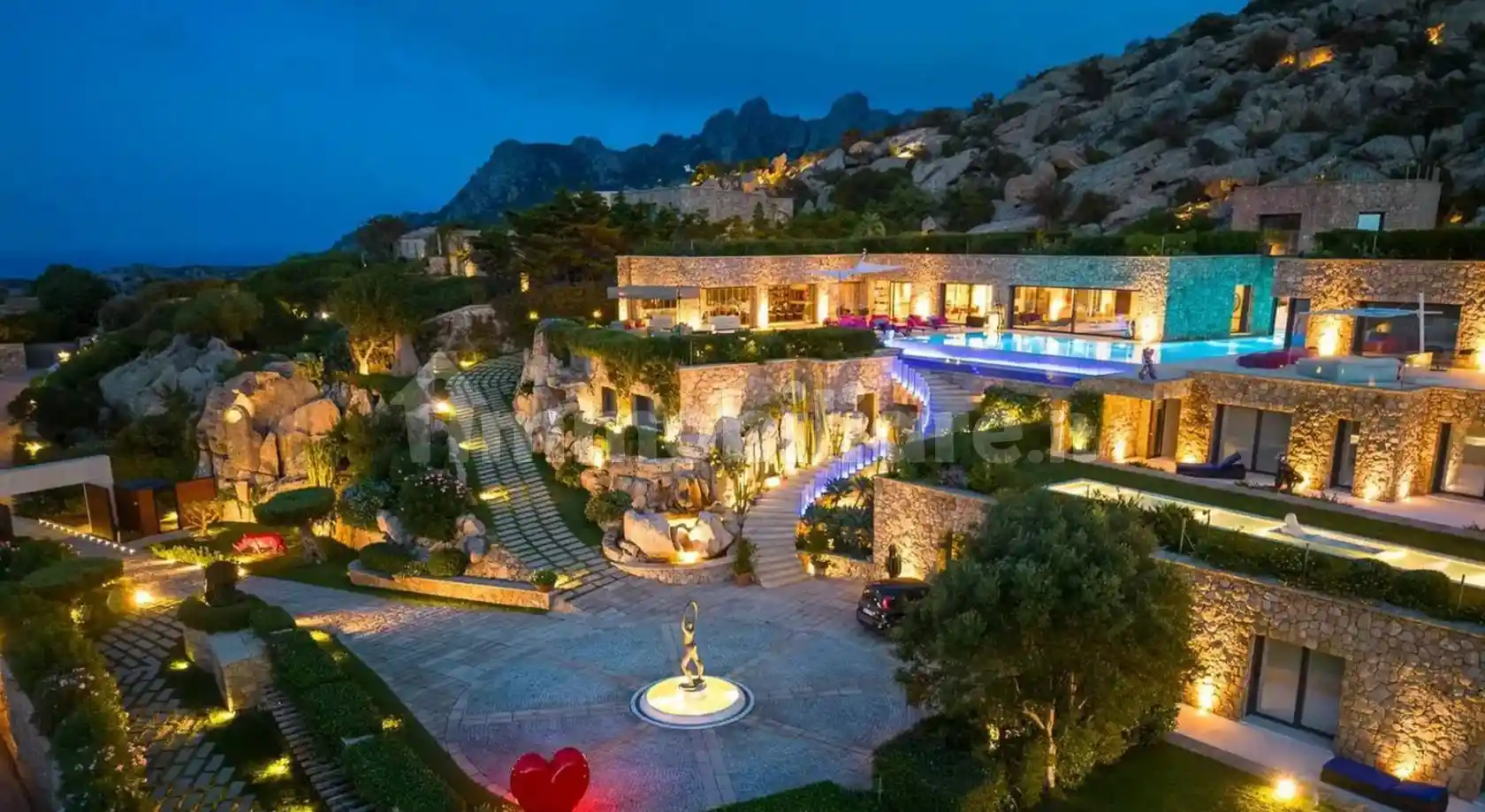 Villa unifamiliare, nuova, 1600 m², Porto Cervo, Arzachena - foto 3