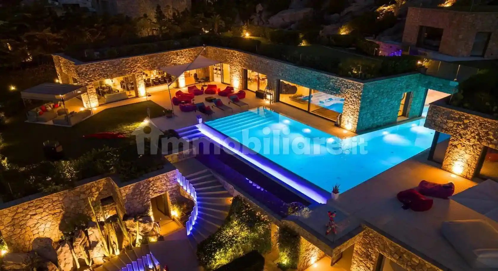 Villa unifamiliare, nuova, 1600 m², Porto Cervo, Arzachena - foto 4