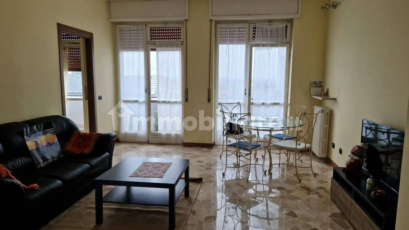 Appartamento in affitto a Marcallo con Casone