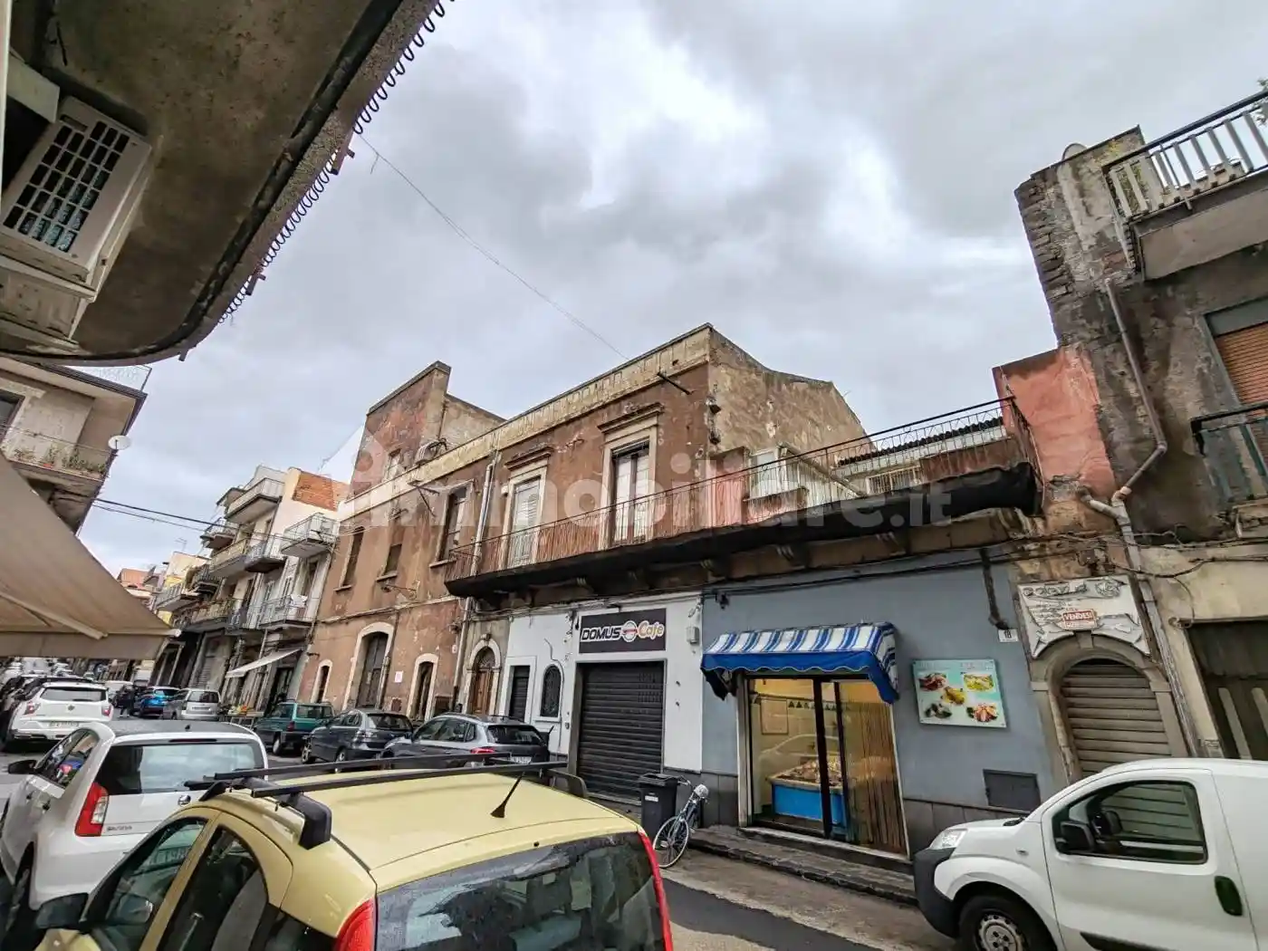 Palazzo - Edificio in vendita a Paternò