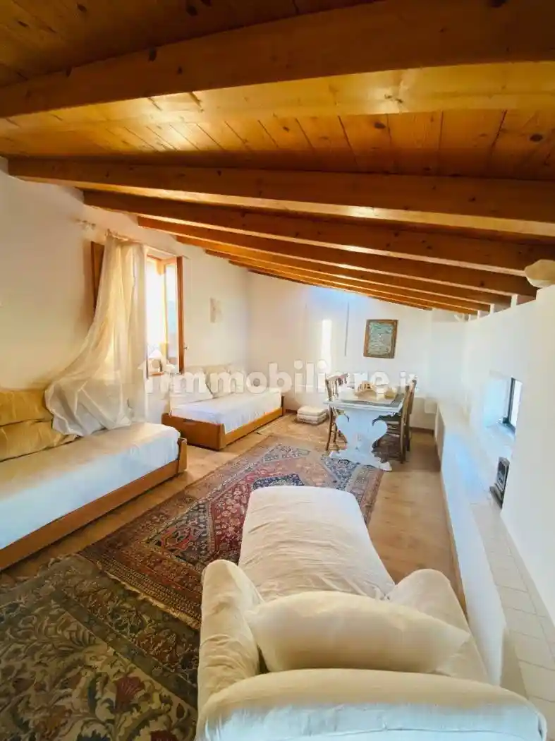 Casa indipendente in vendita a Fondi