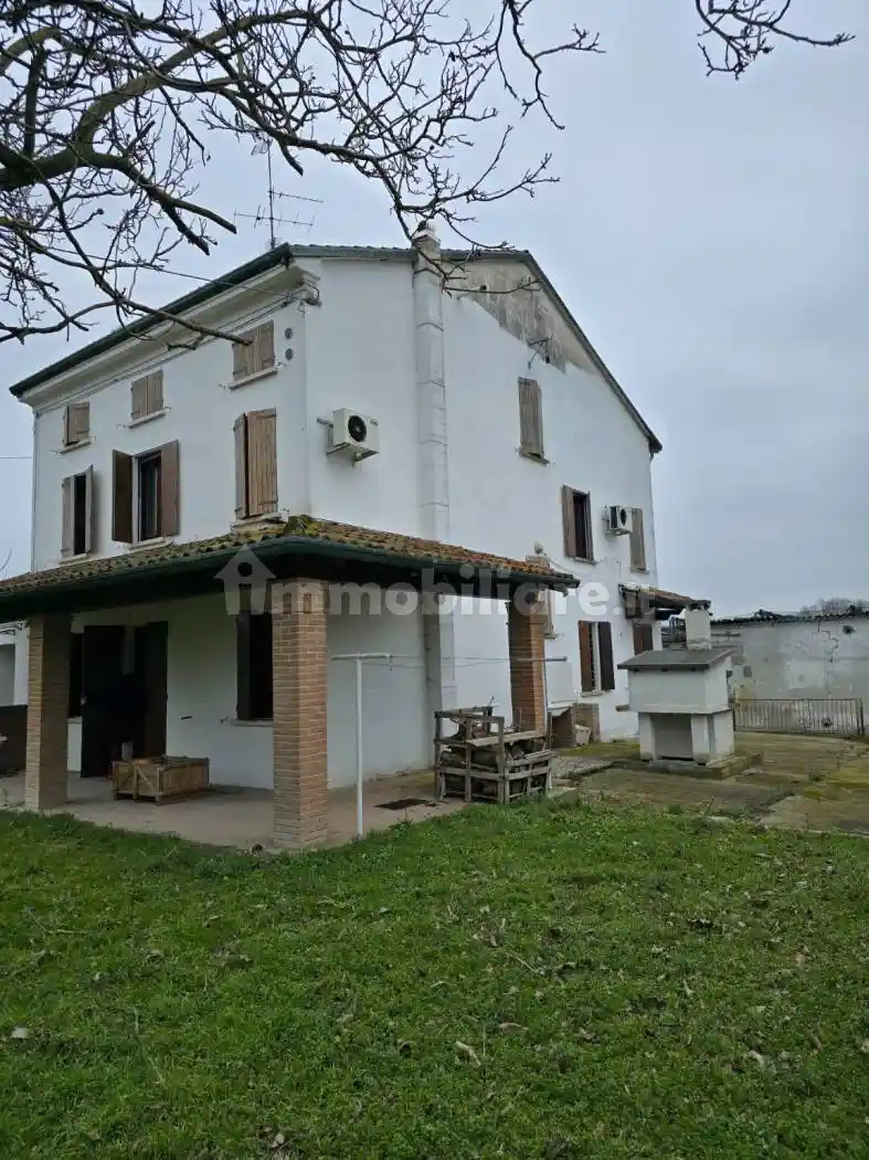 Villa in vendita a Concordia sulla Secchia