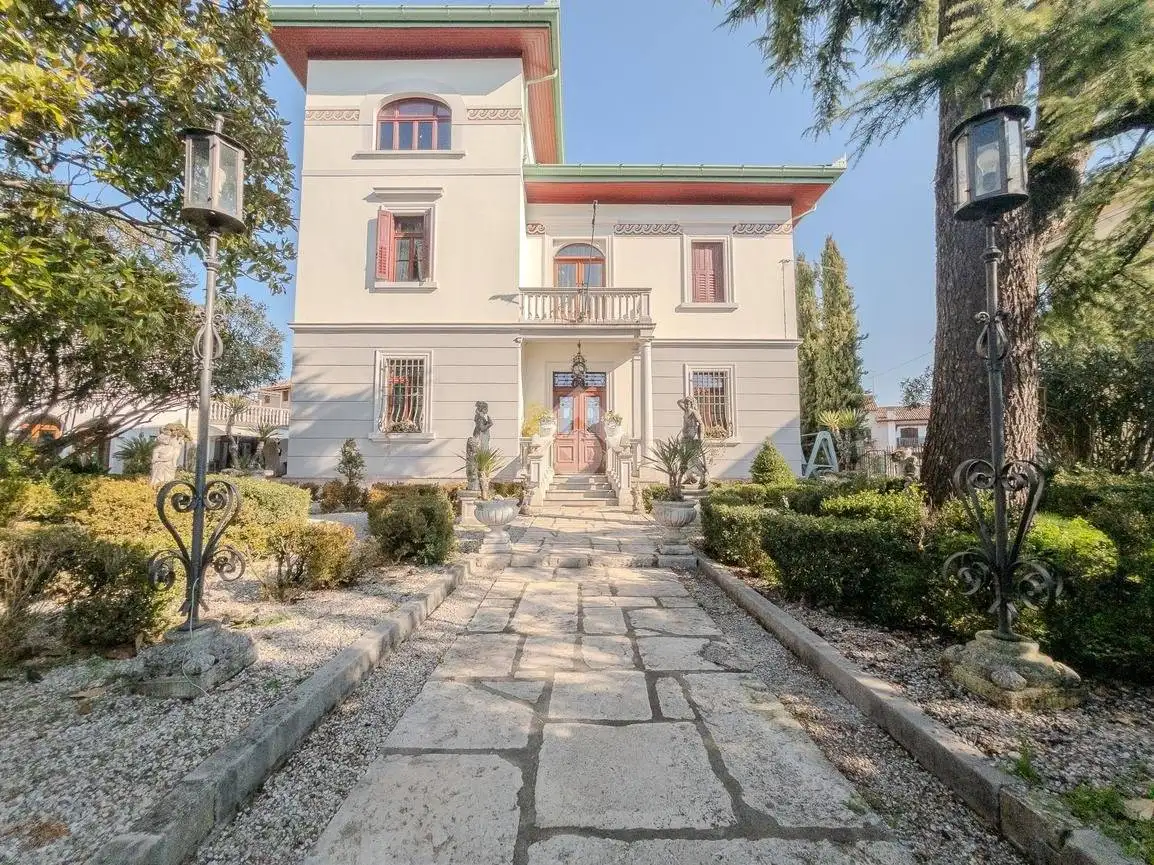 Villa in vendita a San Vito di Fagagna