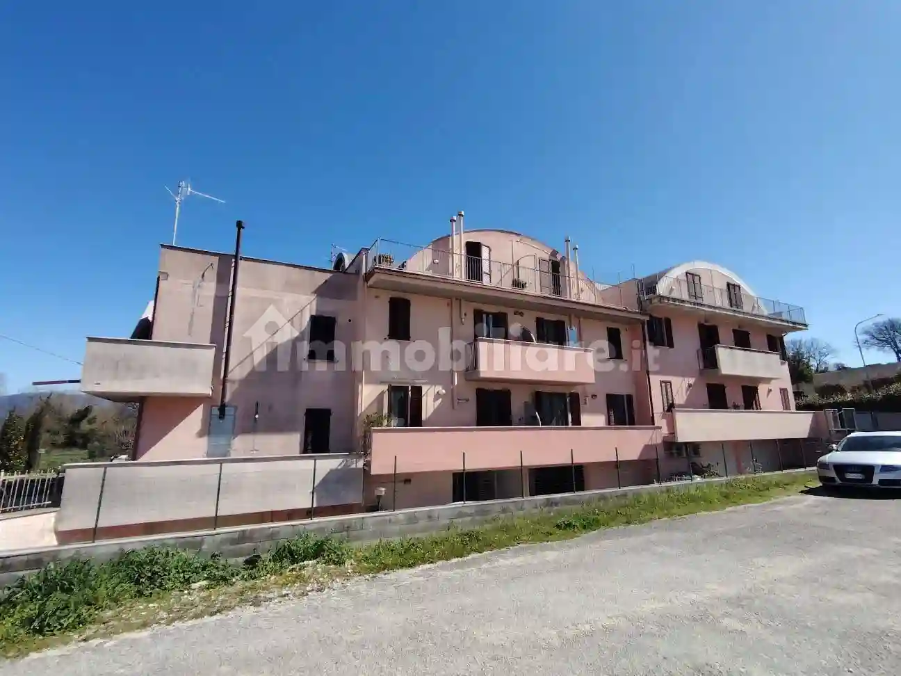 Casa indipendente - foto 2