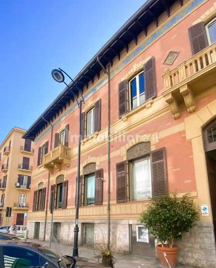 Palazzo - Edificio - foto 3