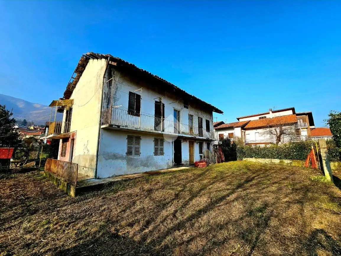 Casa indipendente in vendita a Vallo Torinese