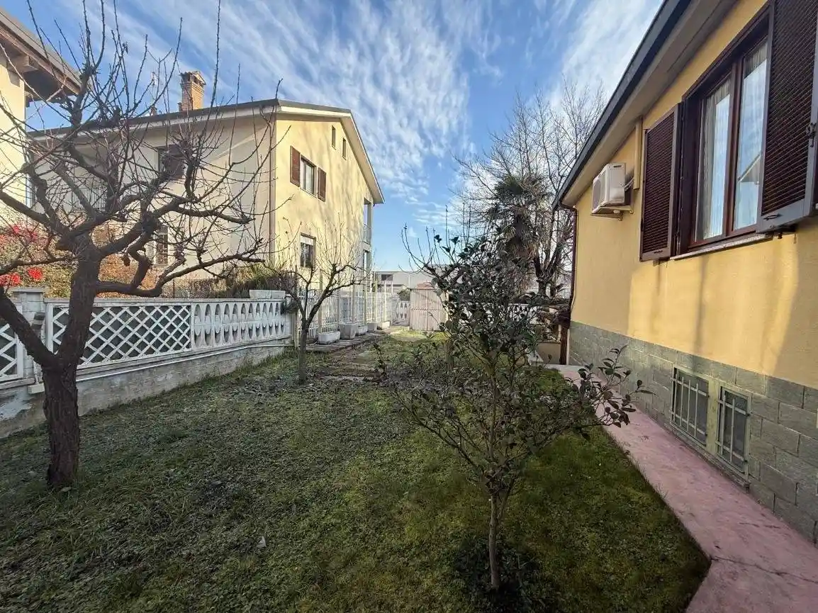 Villa a schiera via Aurelio Saffi 12, Confini con Cusano, Paderno Dugnano - foto 3