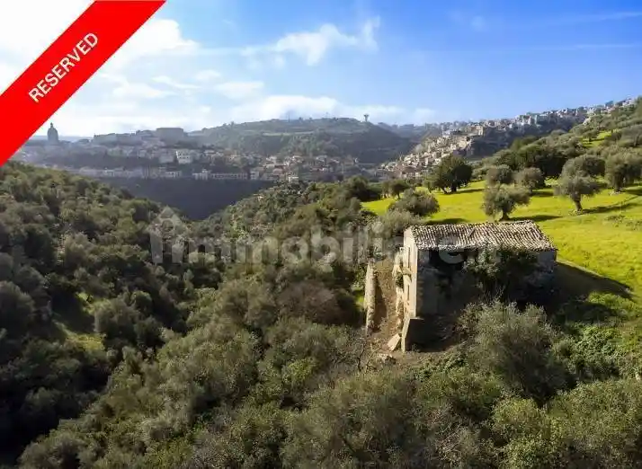 Rustico - Casale in vendita a Ragusa