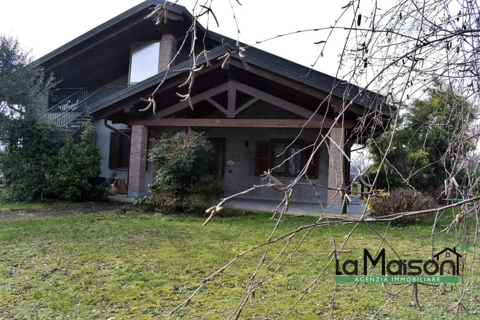 Villa in vendita a Roppolo