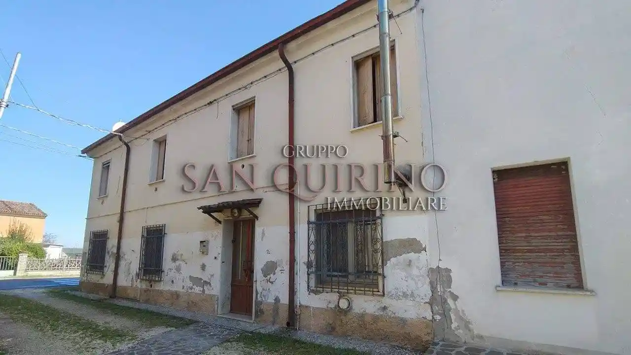 Villa in vendita a Viadana