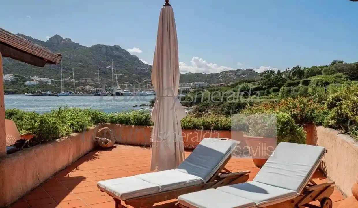 Appartamento in vendita a Arzachena
