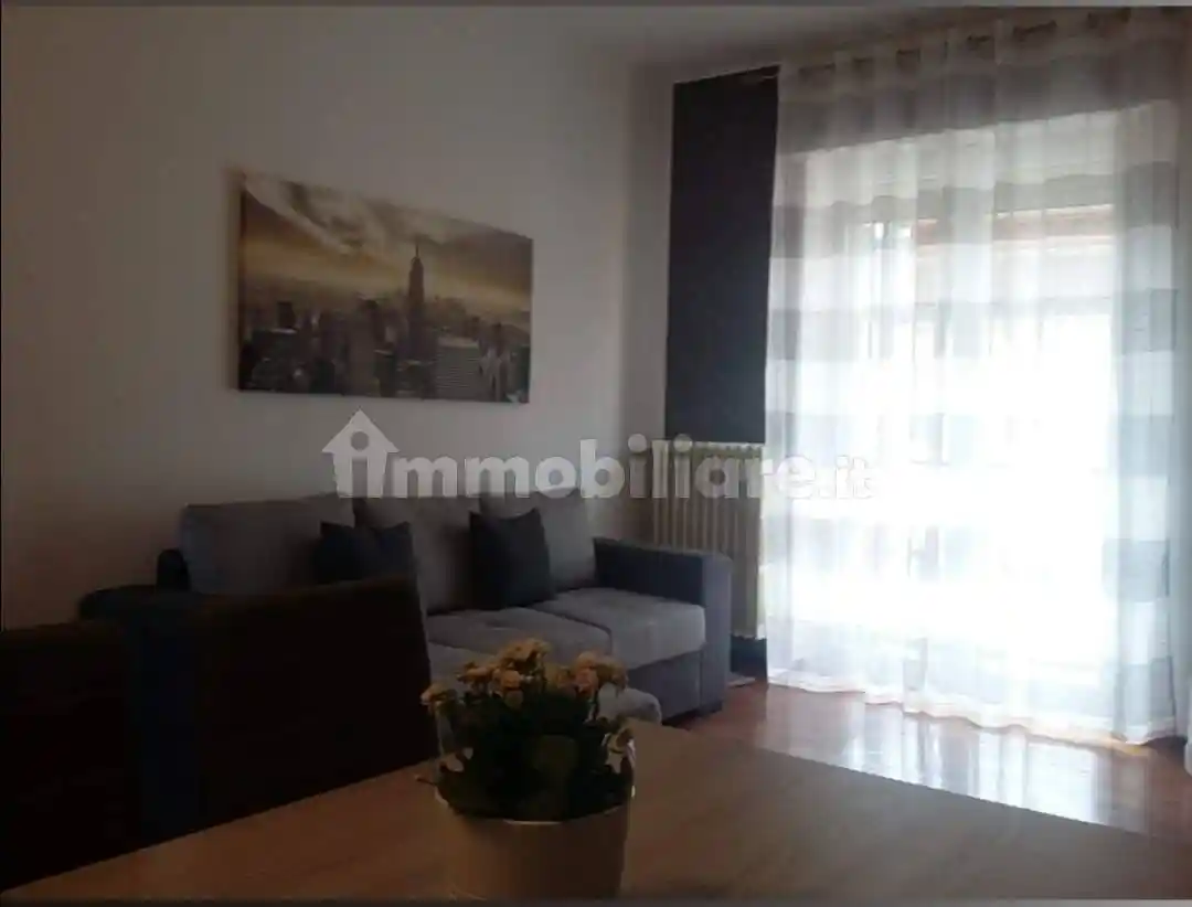 Appartamento in affitto a Bollate