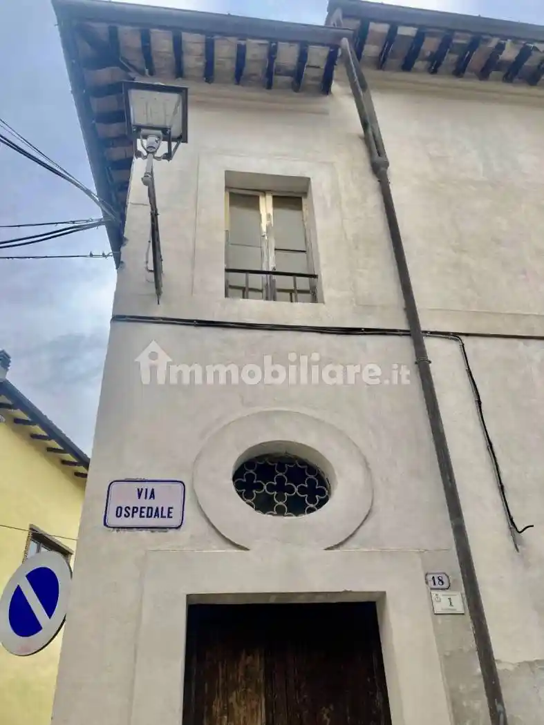 Palazzo - Edificio in vendita a Carbognano