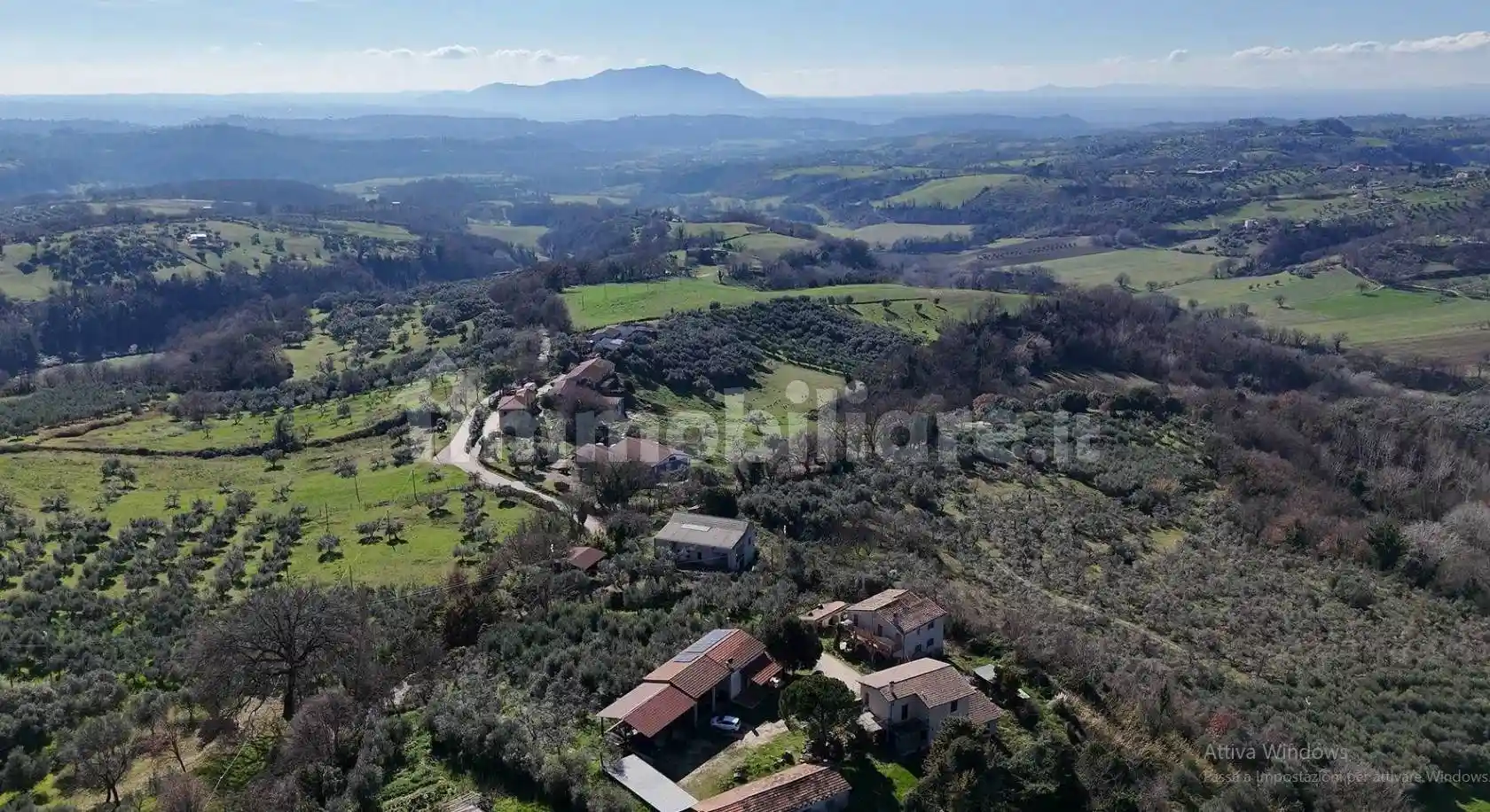 Rustico - Casale in vendita a Torri in Sabina
