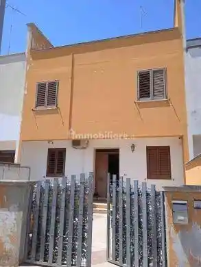 Villetta a schiera in vendita a Leverano