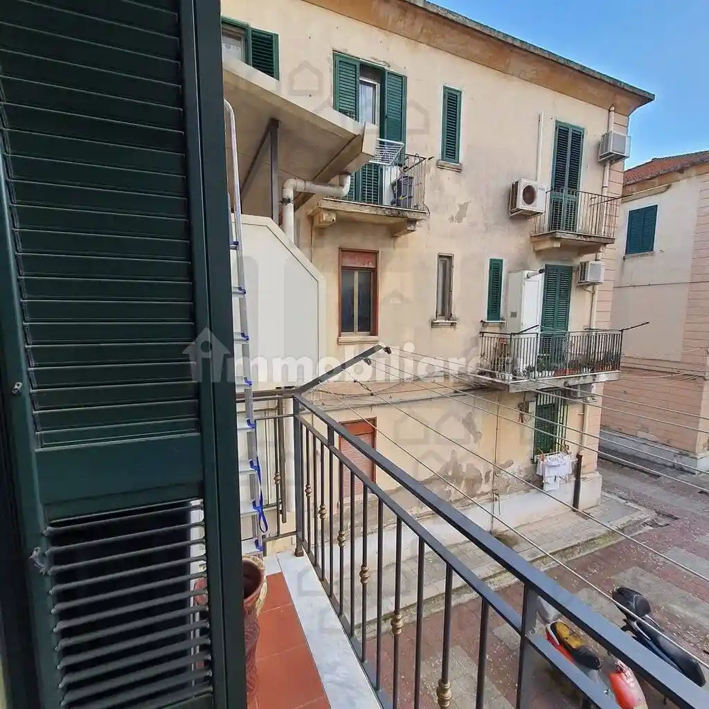 Trilocale via Lombardia  ,, Quartiere Americano, Messina - foto 2
