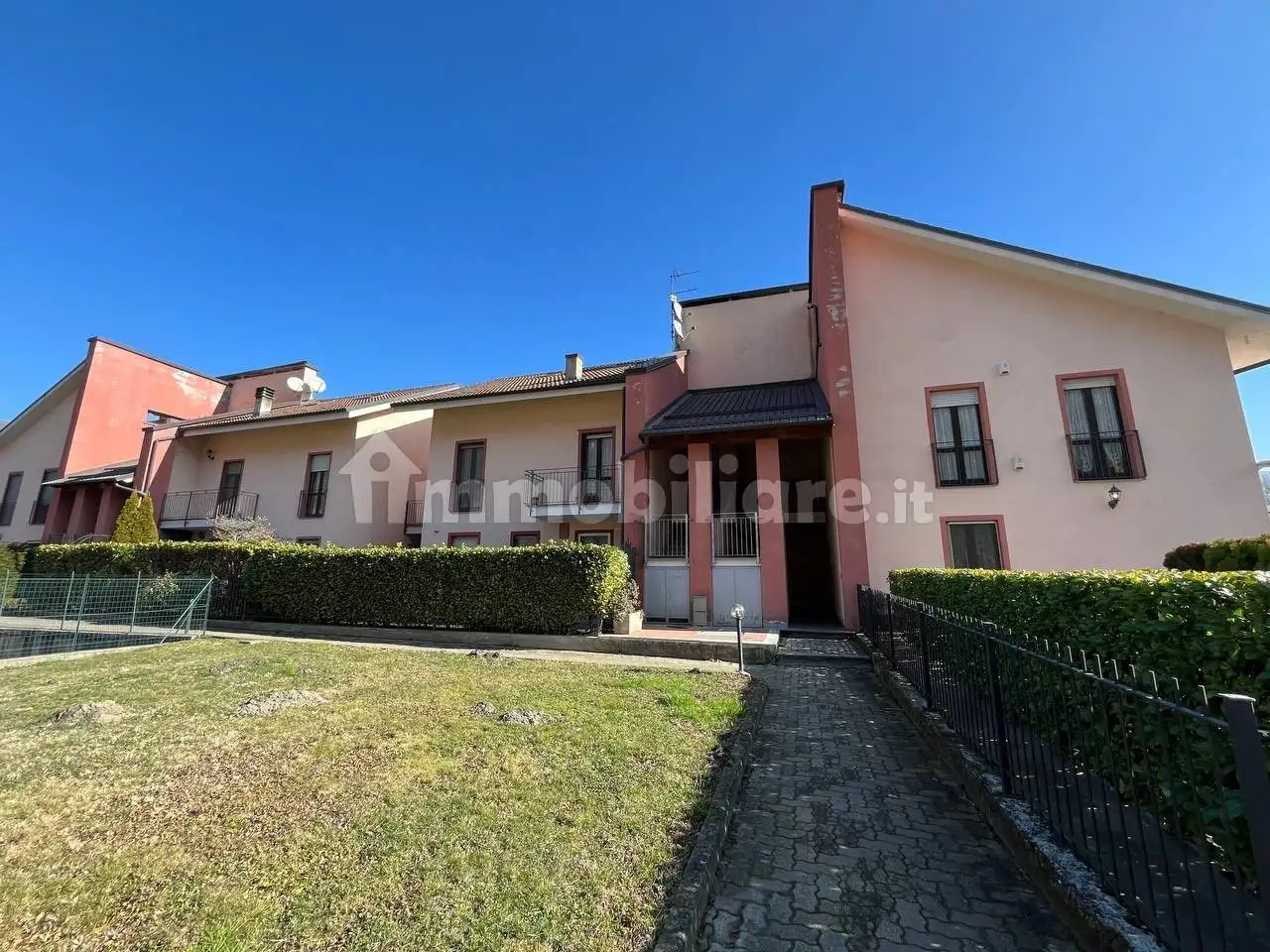 Appartamento in vendita a Inverso Pinasca