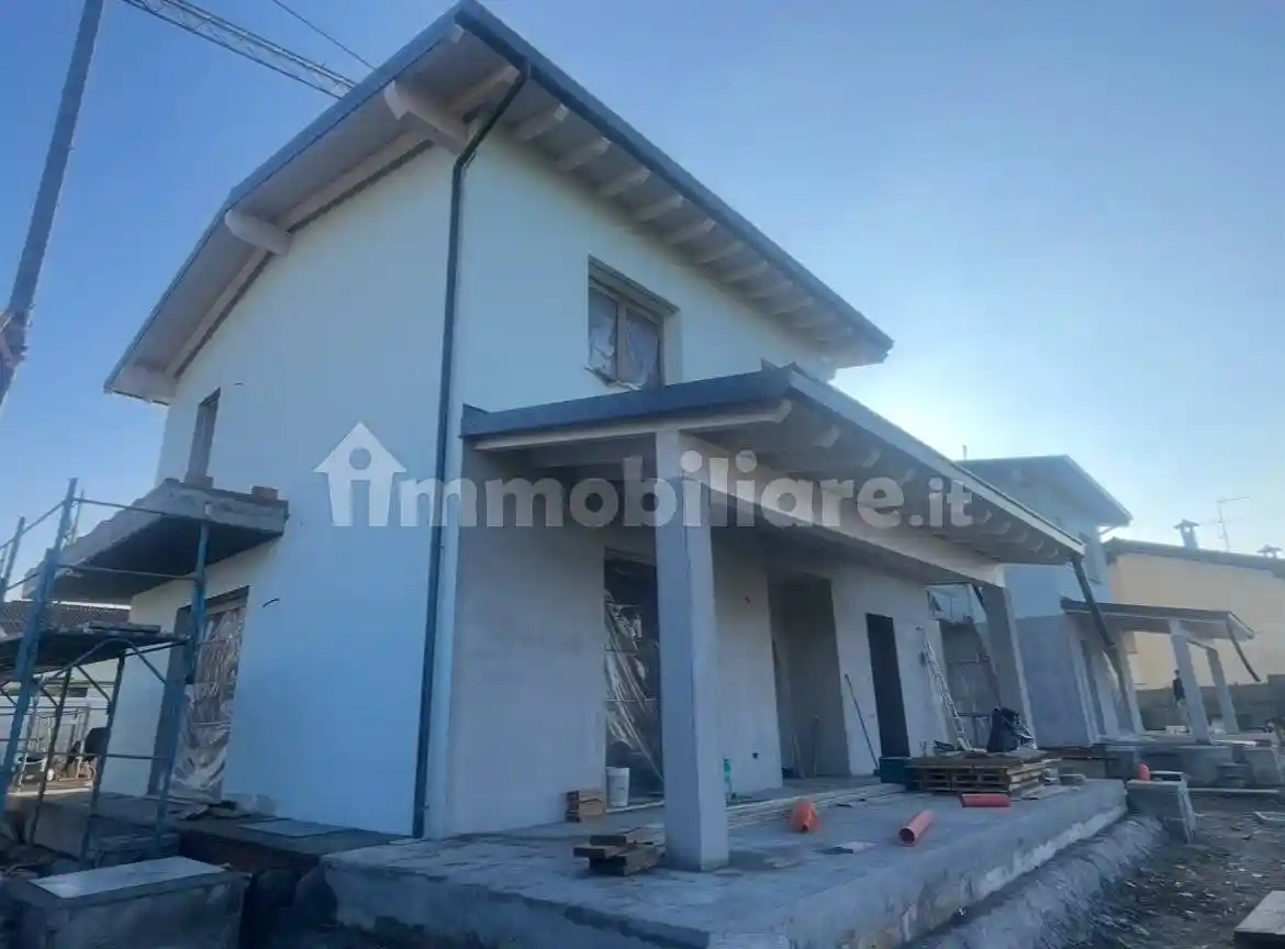 Villa in vendita a Piacenza