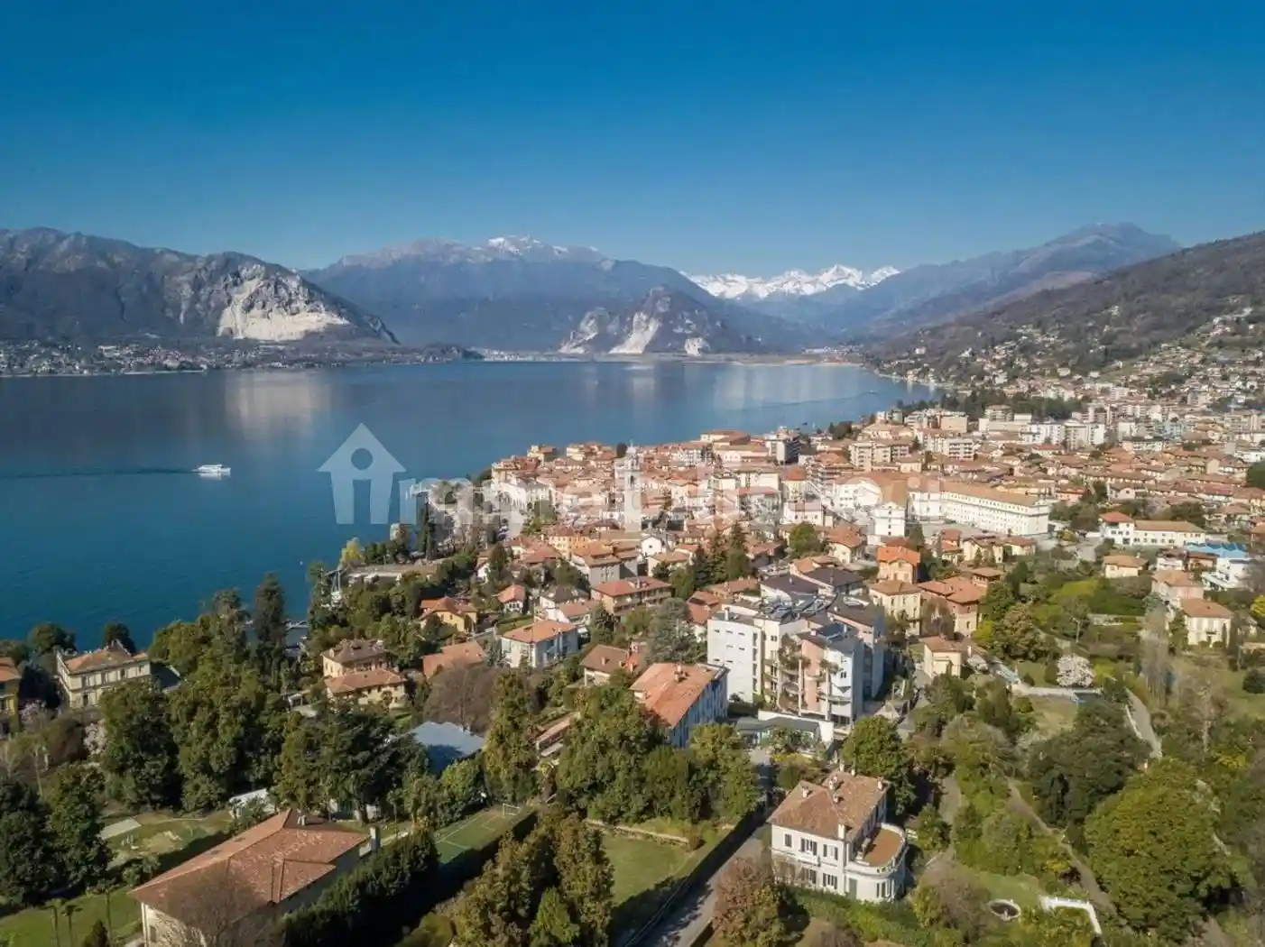 Palazzo - Edificio in vendita a Verbania