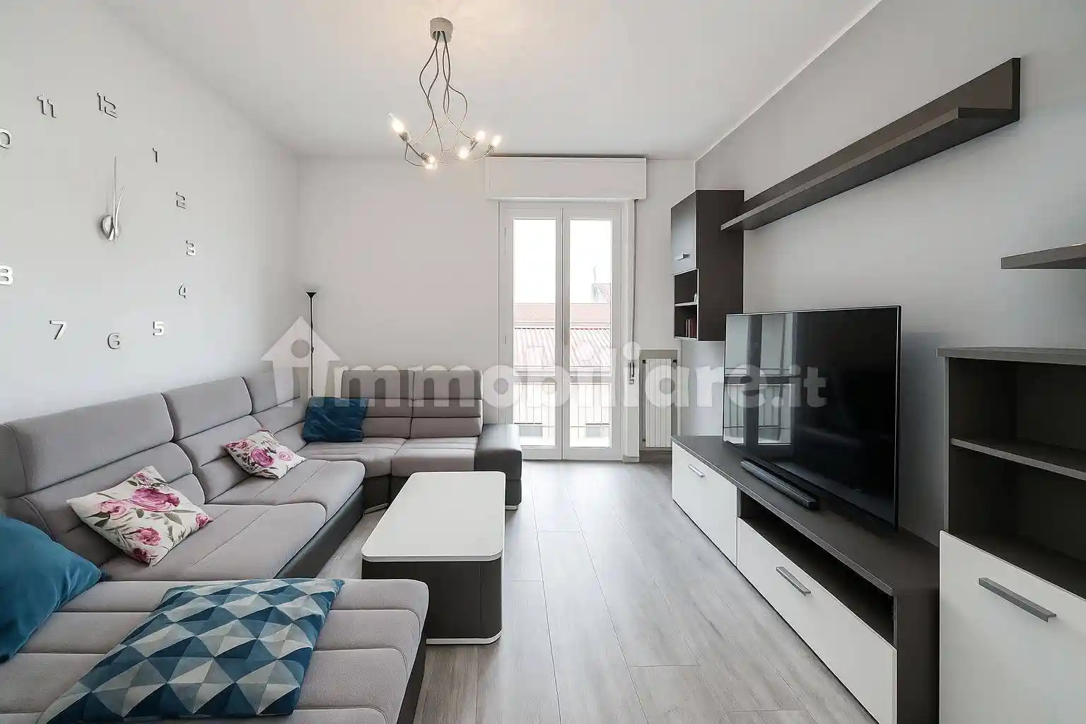 Appartamento in vendita a Piacenza