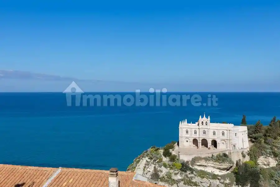 Appartamento ottimo stato, su più livelli, Tropea - foto 2
