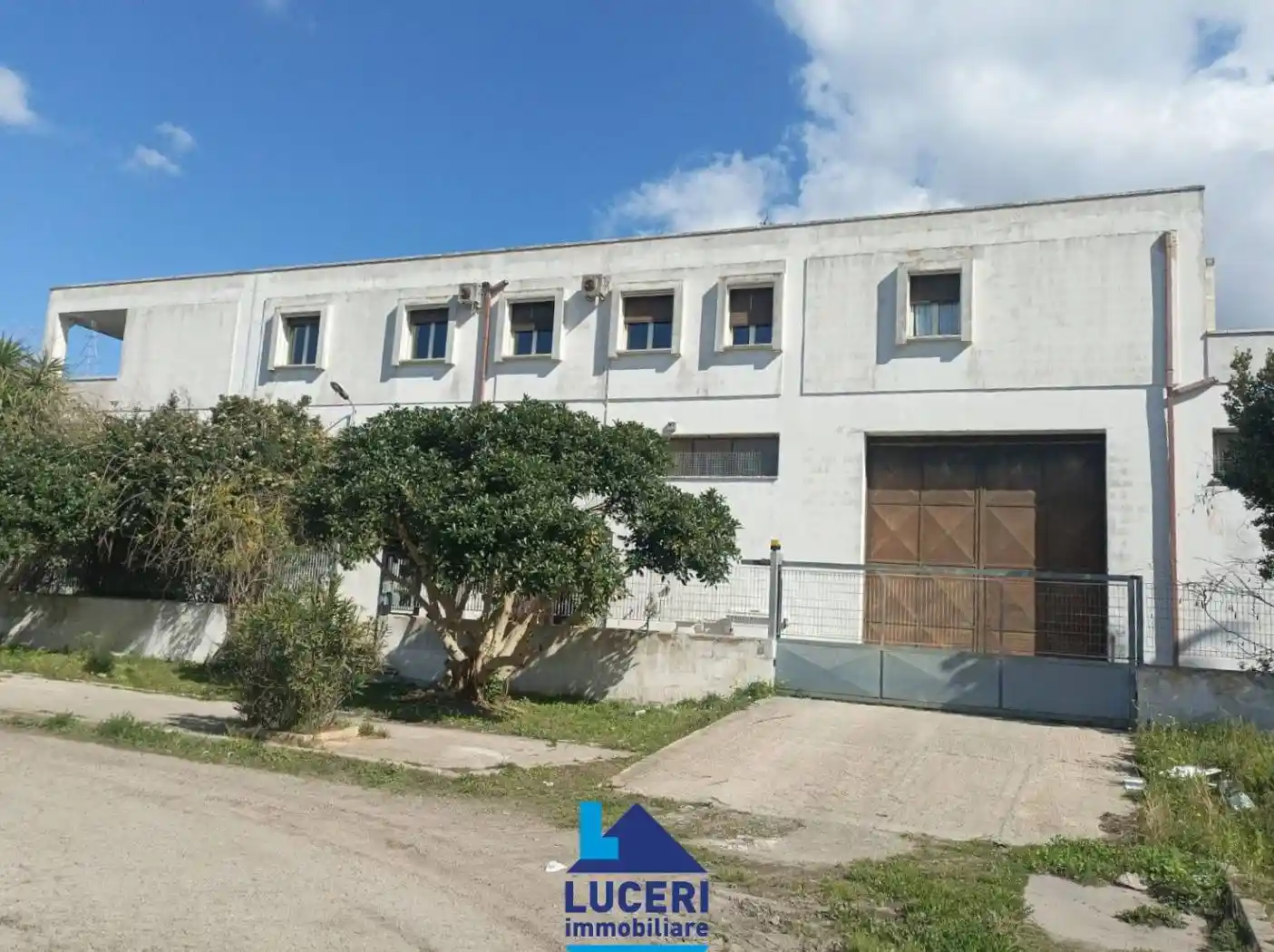 Palazzo - Edificio in vendita a Sannicola