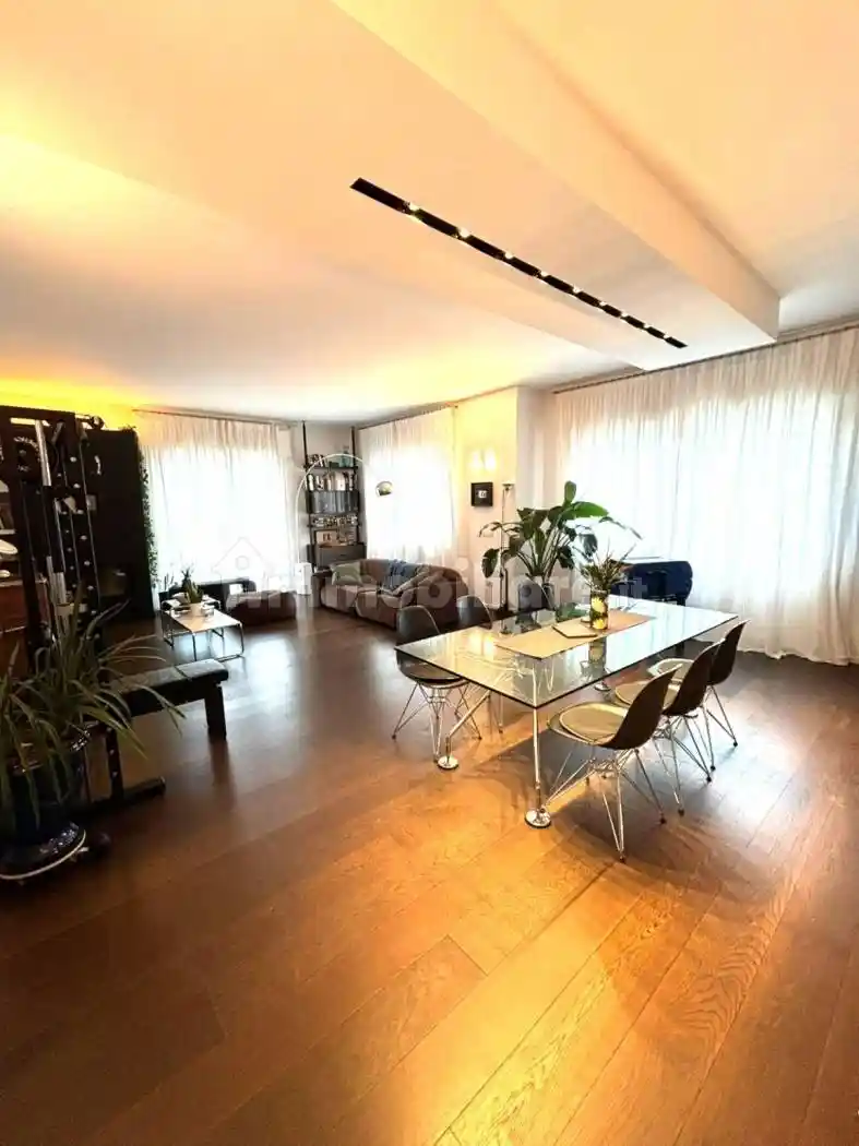 Appartamento in vendita a Riccione