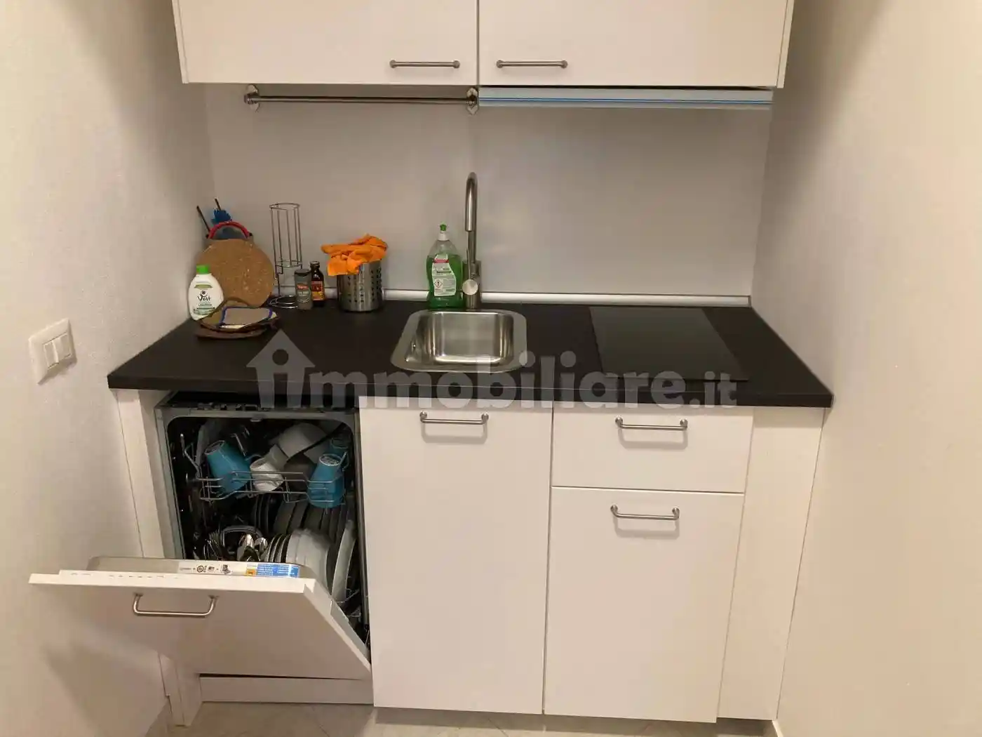 Bilocale via Montecatini 14, Solari, Milano - foto 4