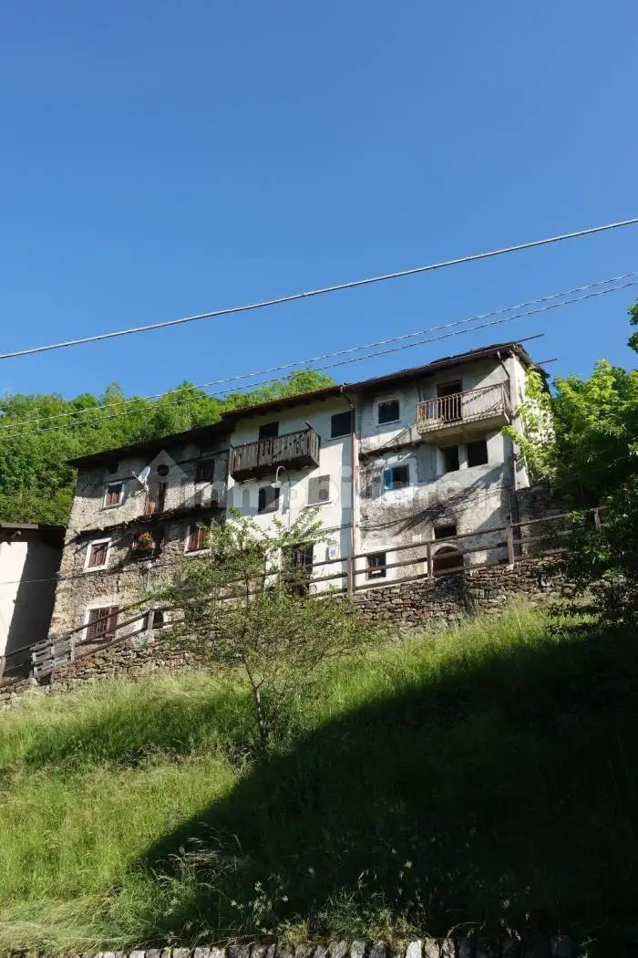 Rustico - Casale in vendita a Valtorta