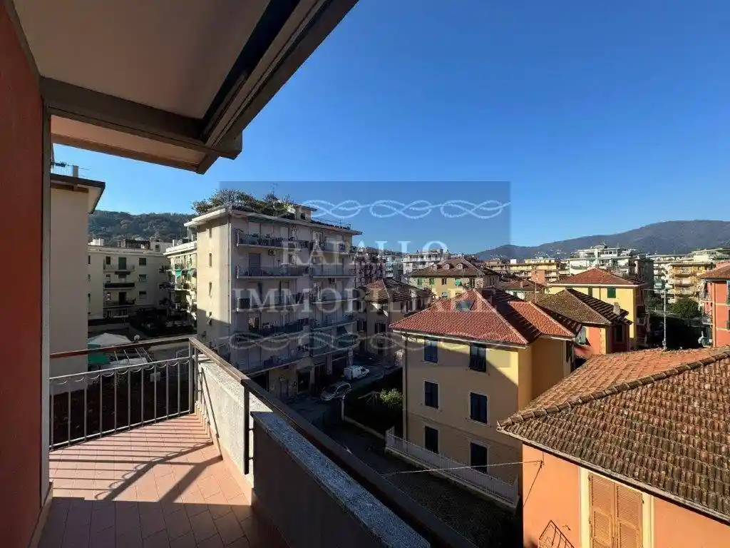 Appartamento in vendita a Rapallo