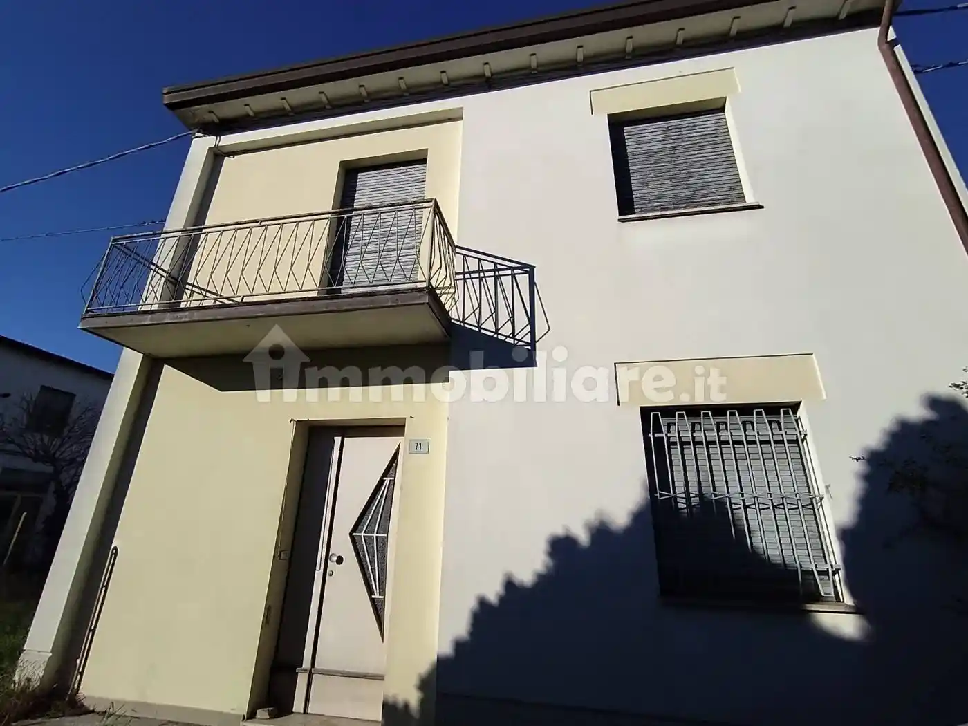 Villa in vendita a Lugo