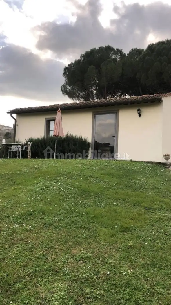 Appartamento in affitto a Scandicci