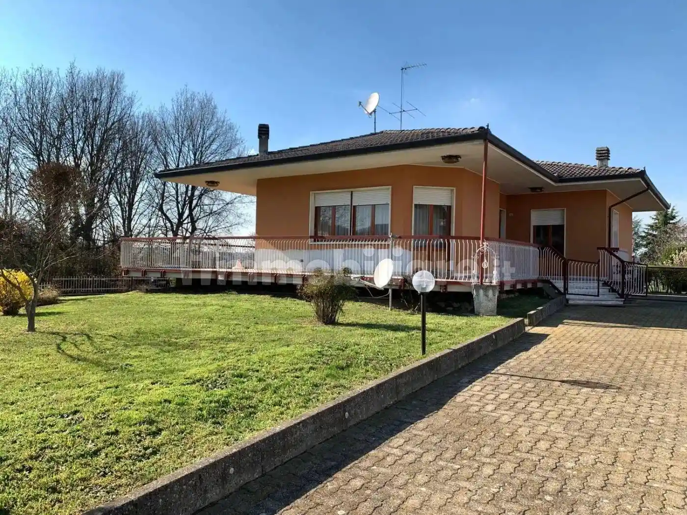 Villa in vendita a Castelletto d'Orba