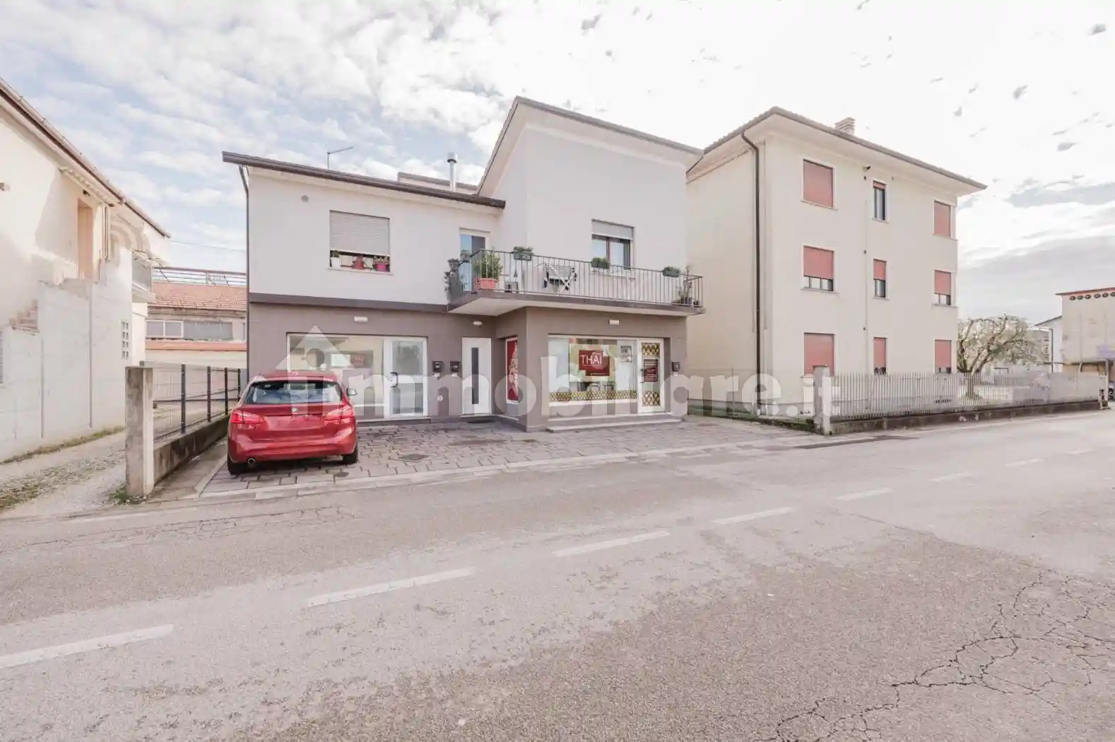 Palazzo - Edificio in vendita a Cassola