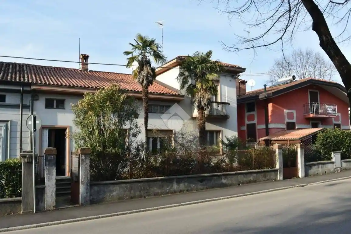 Casa indipendente in vendita a Gorizia