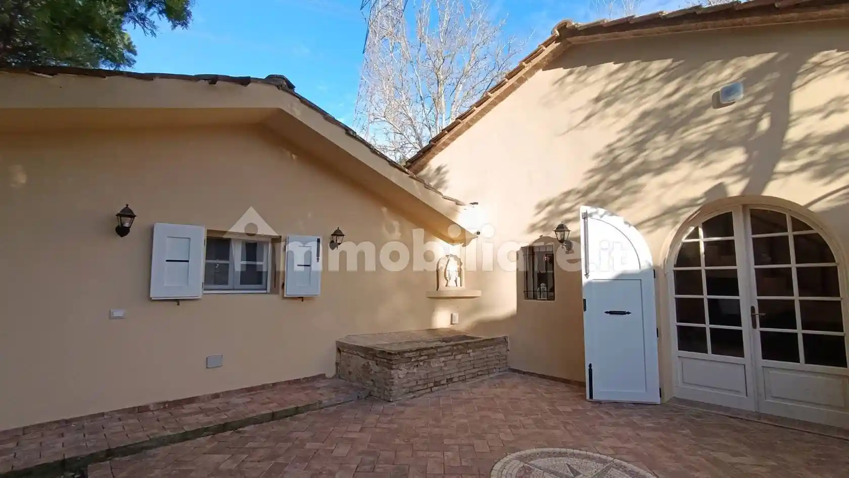 Villa in vendita a Fauglia