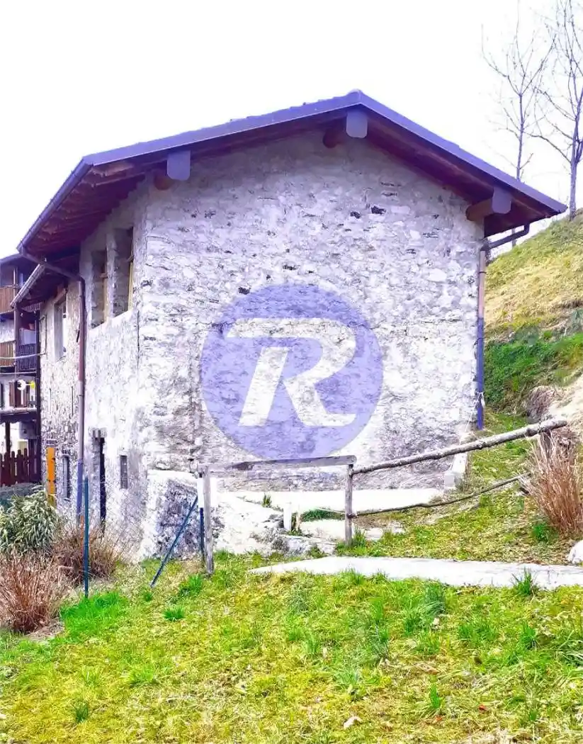 Rustico - Casale in vendita a San Giovanni Bianco