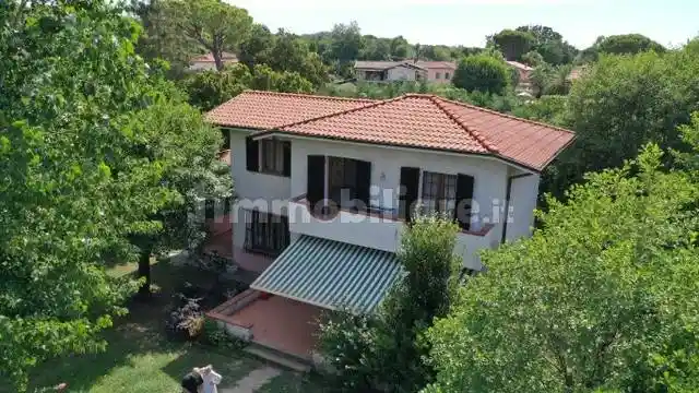 Villa in vendita a Forte dei Marmi