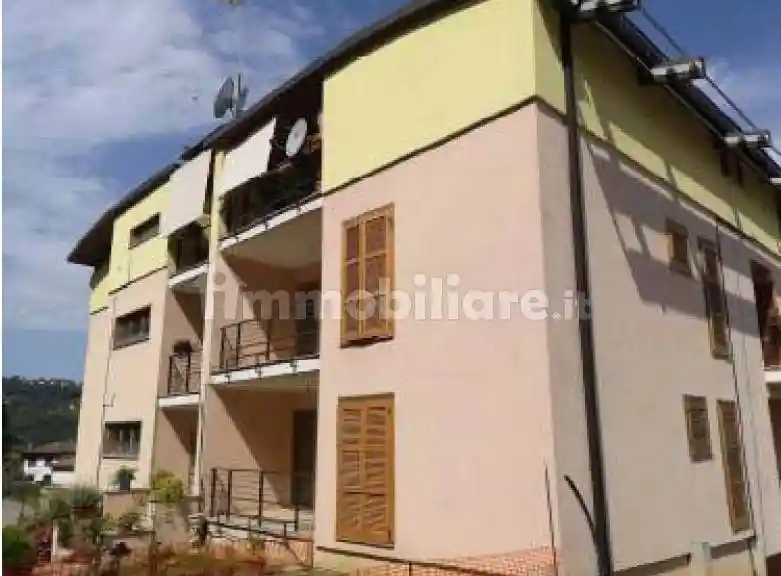 Palazzo - Edificio in vendita a Poggio Mirteto