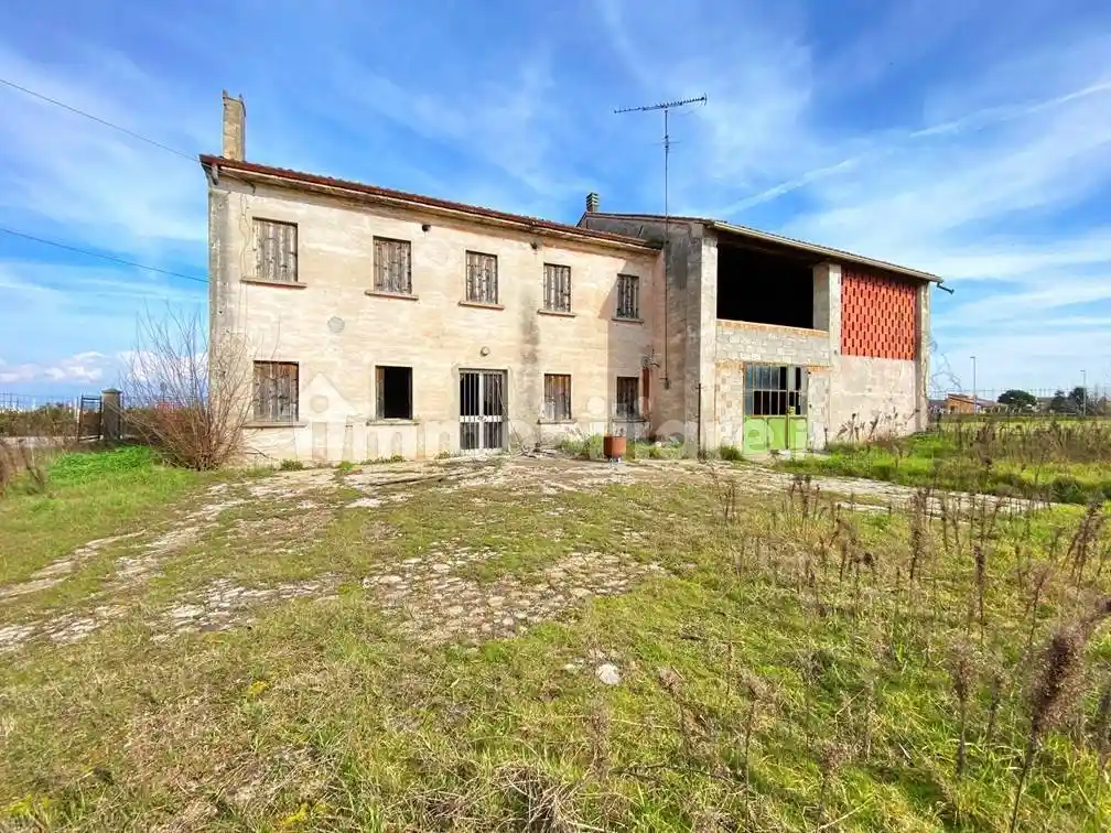 Casa indipendente in vendita a Oppeano