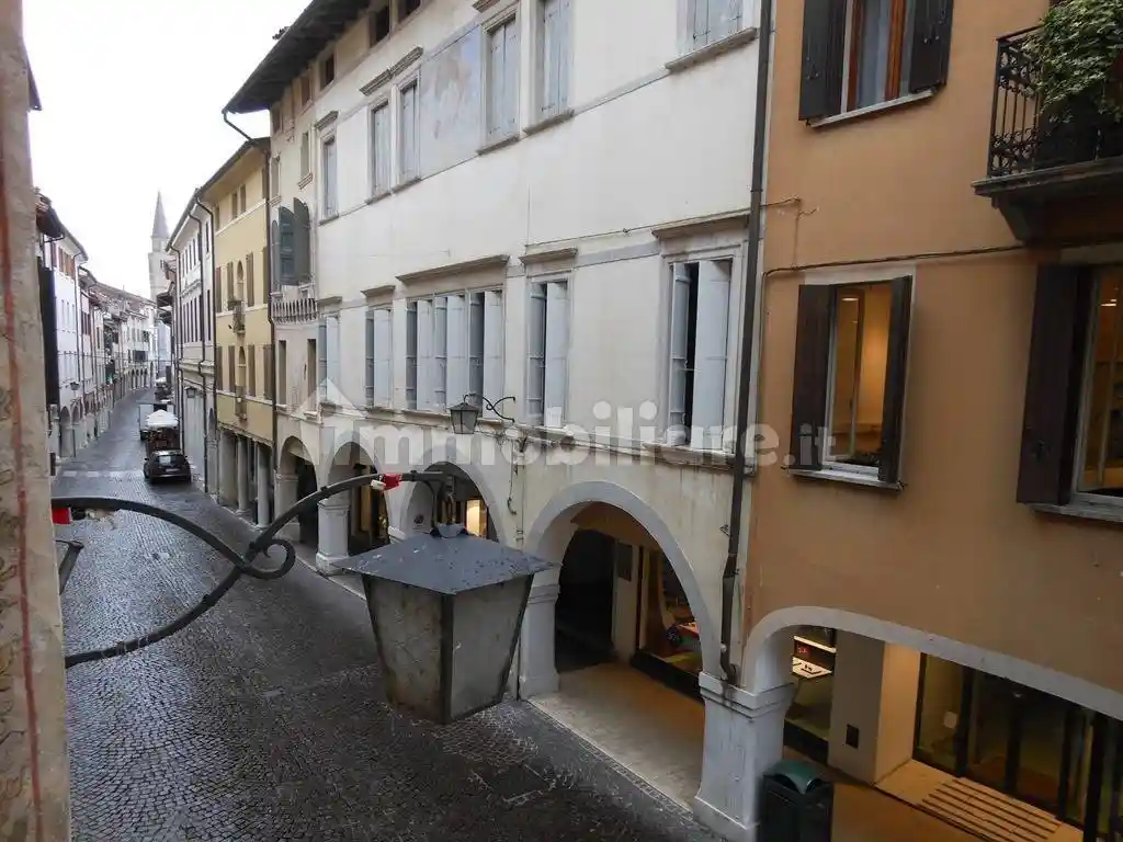 Appartamento in vendita a Pordenone