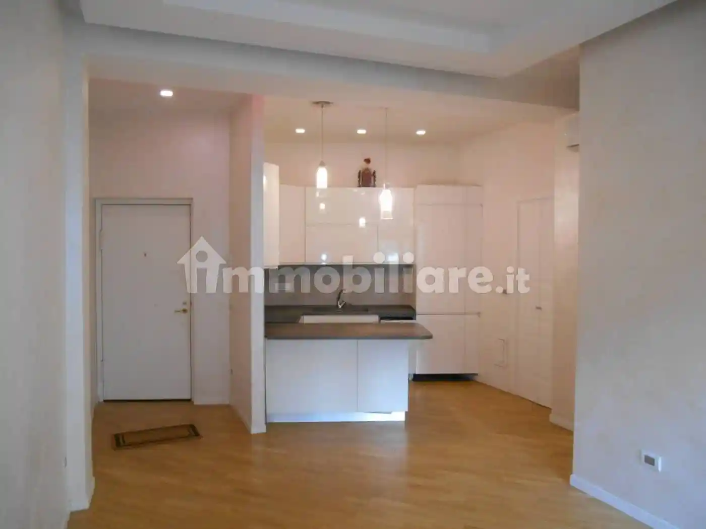 Appartamento in affitto a Napoli