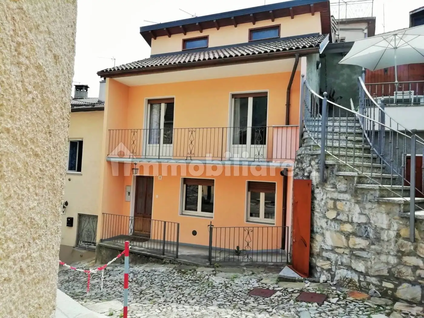 Casa indipendente in vendita a Pigra