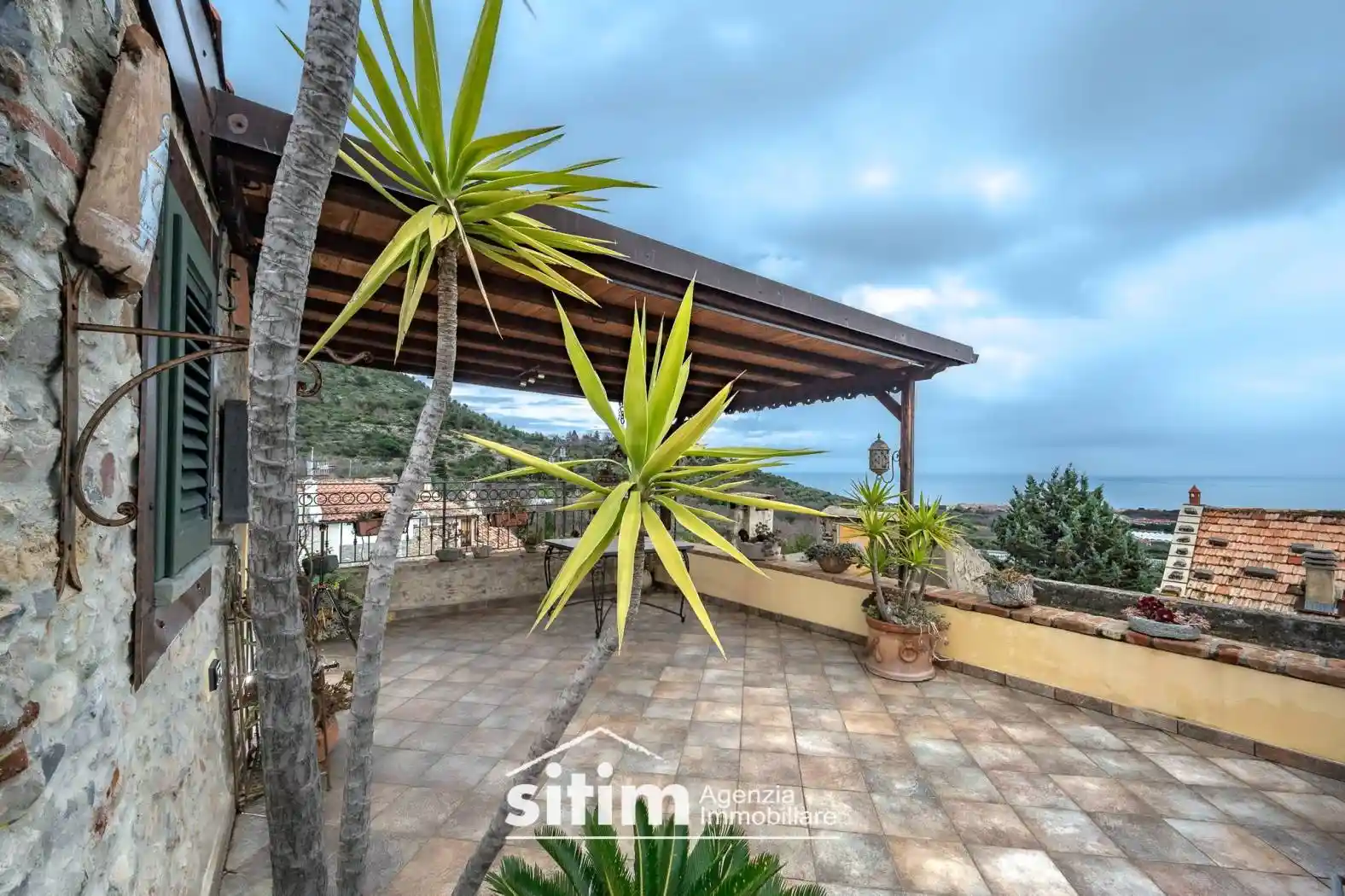 Rustico - Casale in vendita a Ceriale